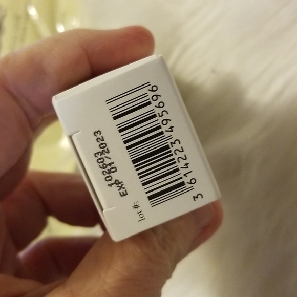 Philosophy Purity Bundle: 2 Detox Masks, 1 oz. Pore Extractor - Picture 3 of 16